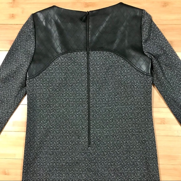 Tahari Zigzag Dress 3/4 Sleeve Size 4 - Picture 8 of 11